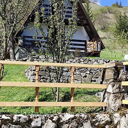 Ferienhaus Hilltop Podgorica